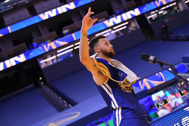 利物浦17岁中场尼奥尼将首发出战南安普顿